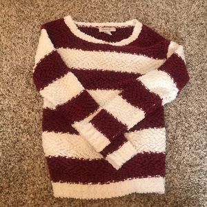 Kiss pery sweater in red and white